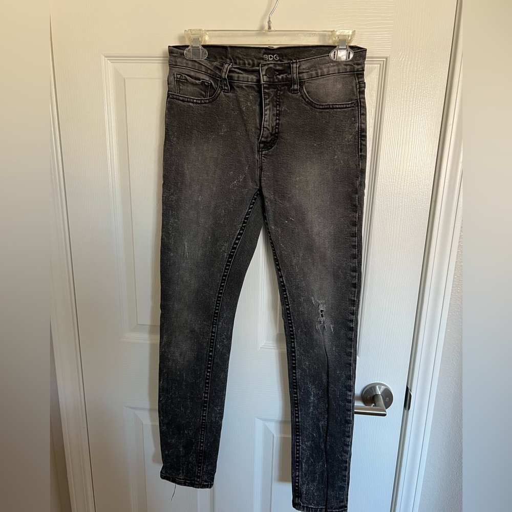 BDG Jeans - Picture 2 of 9